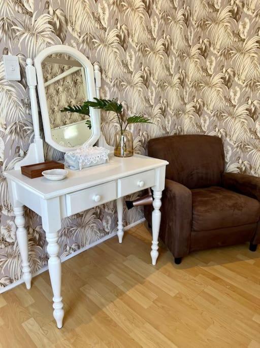 Stirling Apartment *